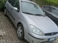 Usata Ford Focus 101 CV (74 kW) 2004 Argento Berlina