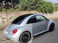 Usata VW Beetle 90 CV (66 kW) 2000 Nero Utilitaria