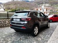 Begagnad Jeep Compass Longitude 140 HK (102 kW) 2018 Grå SUV