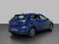 Usata VW Polo Life 95 CV (69 kW) 2023 Reef blue metallizzato Utilitaria