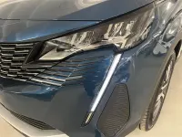 Usata Peugeot 5008 Allure 131 CV (96 kW) 2025 Blu SUV
