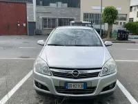 Usata Opel Astra Cosmo 101 CV (74 kW) 2009 Berlina