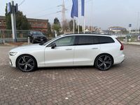 usata Volvo V60 D4 Geartronic R-design