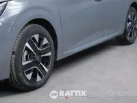Usata Peugeot 208 Allure 101 CV (74 kW) 2025 Grigio selenium Utilitaria