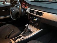 Usata BMW 320 M Sport 184 CV (135 kW) 2012 Bianco Berlina