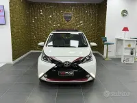 Usata Toyota Aygo X-wave 69 CV (50 kW) 2017 Bianco Utilitaria