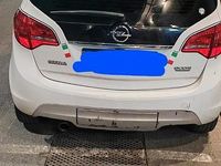 Usata Opel Meriva 2010 Bianco Monovolume