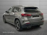 Usata Mercedes GLA200 Premium 150 CV (110 kW) 2022 Grigio montagna SUV