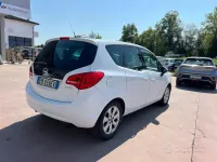 Usata Opel Meriva 120 CV (88 kW) 2012 Bianco Monovolume