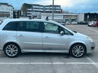 usata Opel Zafira 1.9 cdti Cosmo 150cv auto