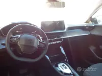 Nuova Peugeot 208 Style 101 CV (74 kW) 2026 Grigio Utilitaria