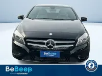 Usata Mercedes A180 122 CV (89 kW) 2013 Nero pastello Berlina