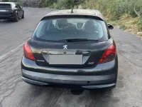 Usata Peugeot 207 68 CV (50 kW) 2008 Nero Utilitaria