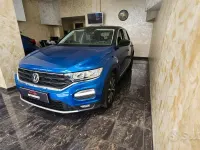 Usata VW T-Roc Style 116 CV (85 kW) 2018 Bluazzurro SUV
