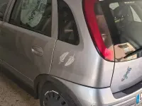 Usata Opel Corsa 69 CV (50 kW) 2005 Grigio Utilitaria