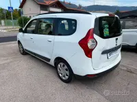 Usata Dacia Lodgy Lauréate 107 CV (78 kW) 2012 Bianco Monovolume