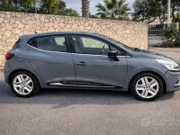 Usata Renault Clio 75 CV (55 kW) 2019 Grigio Utilitaria