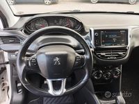 Usata Peugeot 208 Active 75 CV (55 kW) 2017 Bianco Utilitaria
