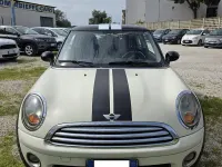 Usata Mini Cooper D 109 CV (80 kW) 2008 Bianco Utilitaria