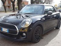Usata Mini One Cabriolet 102 CV (75 kW) 2019 Nero Cabrio