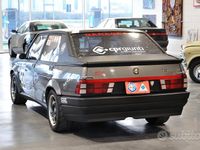Usata Alfa Romeo 75 148 CV (108 kW) 1989 Grigio Berlina