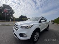 Usata Ford Kuga S 120 CV (88 kW) 2019 Bianco SUV