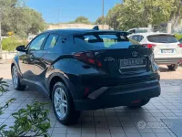 Usata Toyota C-HR Business Edition 98 CV (72 kW) 2020 Nero SUV