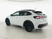 Nuova VW Taigo R-line Plus 150 CV (110 kW) 2026 Pure white deep black perlato SUV