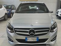 Usata Mercedes B180 109 CV (80 kW) 2016 Grigio Monovolume