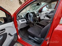 Usata Nissan Pixo 68 CV (50 kW) 2011 Rosso Utilitaria