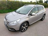 Usata Peugeot 2008 99 CV (72 kW) 2016 Argento SUV