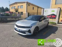 Usata Opel Astra Ultimate 131 CV (96 kW) 2024 Grigio Utilitaria