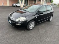 Usata Fiat Punto Active 69 CV (50 kW) 2011 Nero Utilitaria