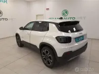 Usata Jeep Avenger Summit 101 CV (74 kW) 2024 Bianco SUV