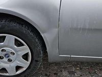 Usata Fiat Punto Feel 60 CV (44 kW) 2003 Grigio Berlina