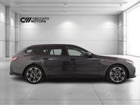 Usata BMW 520 M Sport 197 CV (144 kW) 2025 Grigio Station wagon