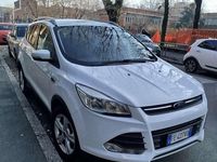 Usata Ford Kuga Titanium 163 CV (119 kW) 2016 Bianco SUV