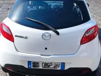 Usata Mazda 2 75 CV (55 kW) 2009 Bianco Berlina
