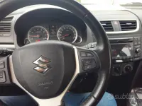 Usata Suzuki Swift 94 CV (69 kW) 2016 Bianco Utilitaria