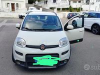 Gebraucht Fiat Panda 4x4 75 PS (55 kW) 2023 Weiß Kleinwagen