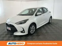 Usata Toyota Yaris Active 92 CV (67 kW) 2024 Bianco Utilitaria