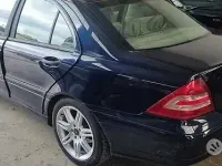 Usata Mercedes C220 150 CV (110 kW) 2004 Nero Berlina