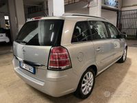 usata Opel Zafira 1.9 CDTI 120CV Enjoy