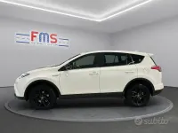 Usata Toyota RAV4 Hybrid 268 CV (197 kW) 2018 Bianco SUV