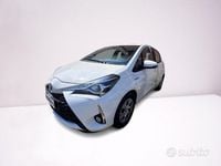 Usata Toyota Yaris Hybrid Business Edition 73 CV (53 kW) 2020 Bianco Berlina