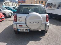 usata Toyota RAV4 RAV 42.0 Tdi D-4D cat 3 porte Sol