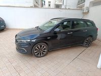 Usata Fiat Tipo 120 CV (88 kW) 2017 Nero Station wagon