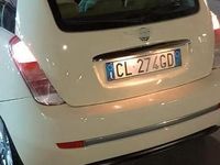 Usata Lancia Ypsilon 75 CV (55 kW) 2004 Giallo Utilitaria