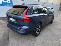 Usata Volvo XC60 Plus 197 CV (144 kW) 2022 Blu metallizzato SUV