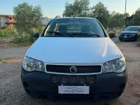 Usata Fiat Strada 84 CV (61 kW) 2007 Bianco Pick-up